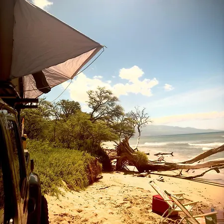 Embark On A Journey Through Maui With Aloha Glamp'S Jeep And Rooftop Tent Allows You To Discover Diverse Campgrounds, Unveiling The Island'S Beauty From Unique Perspectives Each Day Paia Exterior photo