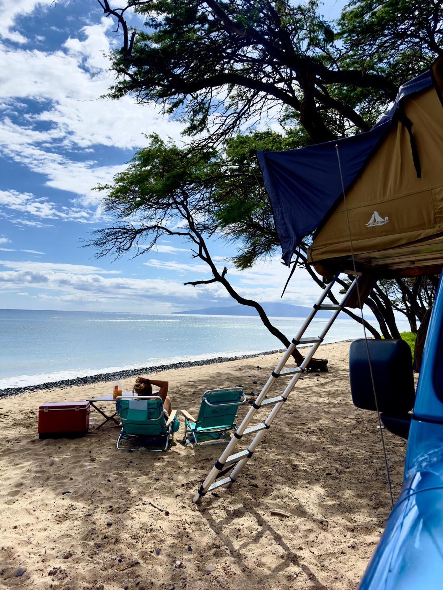 Embark On A Journey Through Maui With Aloha Glamp's Jeep And Rooftop Tent Allows To Discover Diverse Campgrounds, Unveiling The Island's Beauty From Unique Perspectives Each Day * Paia